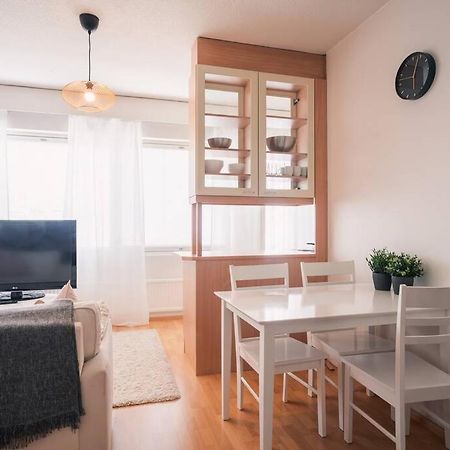 Ihana Huoneisto Aivan Keskustan Tuntumassa Turku Exteriér fotografie