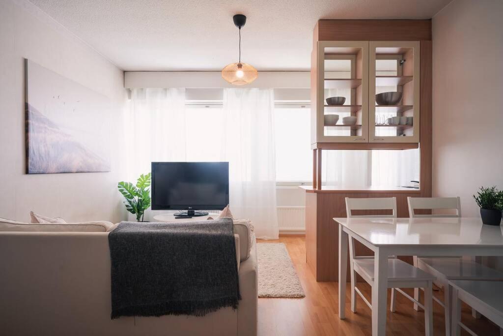 Ihana Huoneisto Aivan Keskustan Tuntumassa Turku Exteriér fotografie